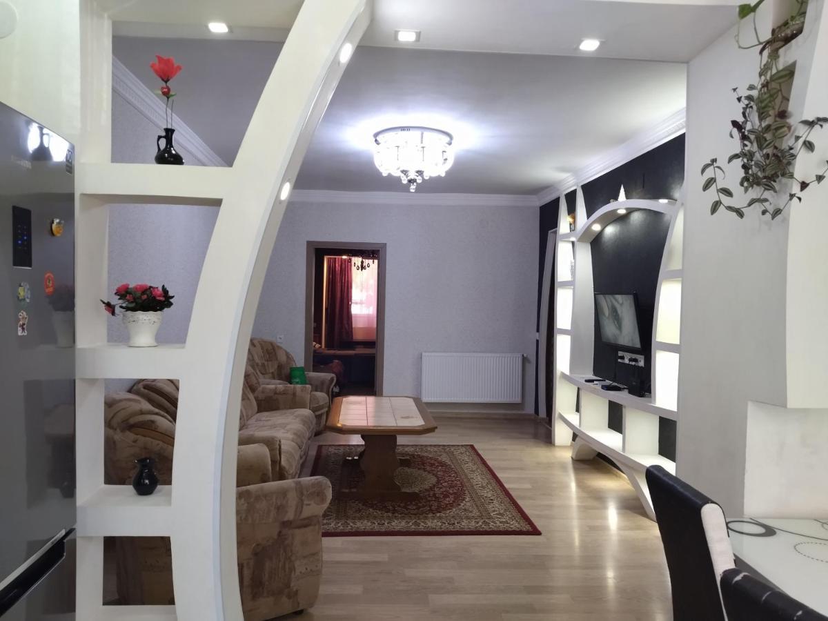 Apartment For You Τυφλίδα Εξωτερικό φωτογραφία